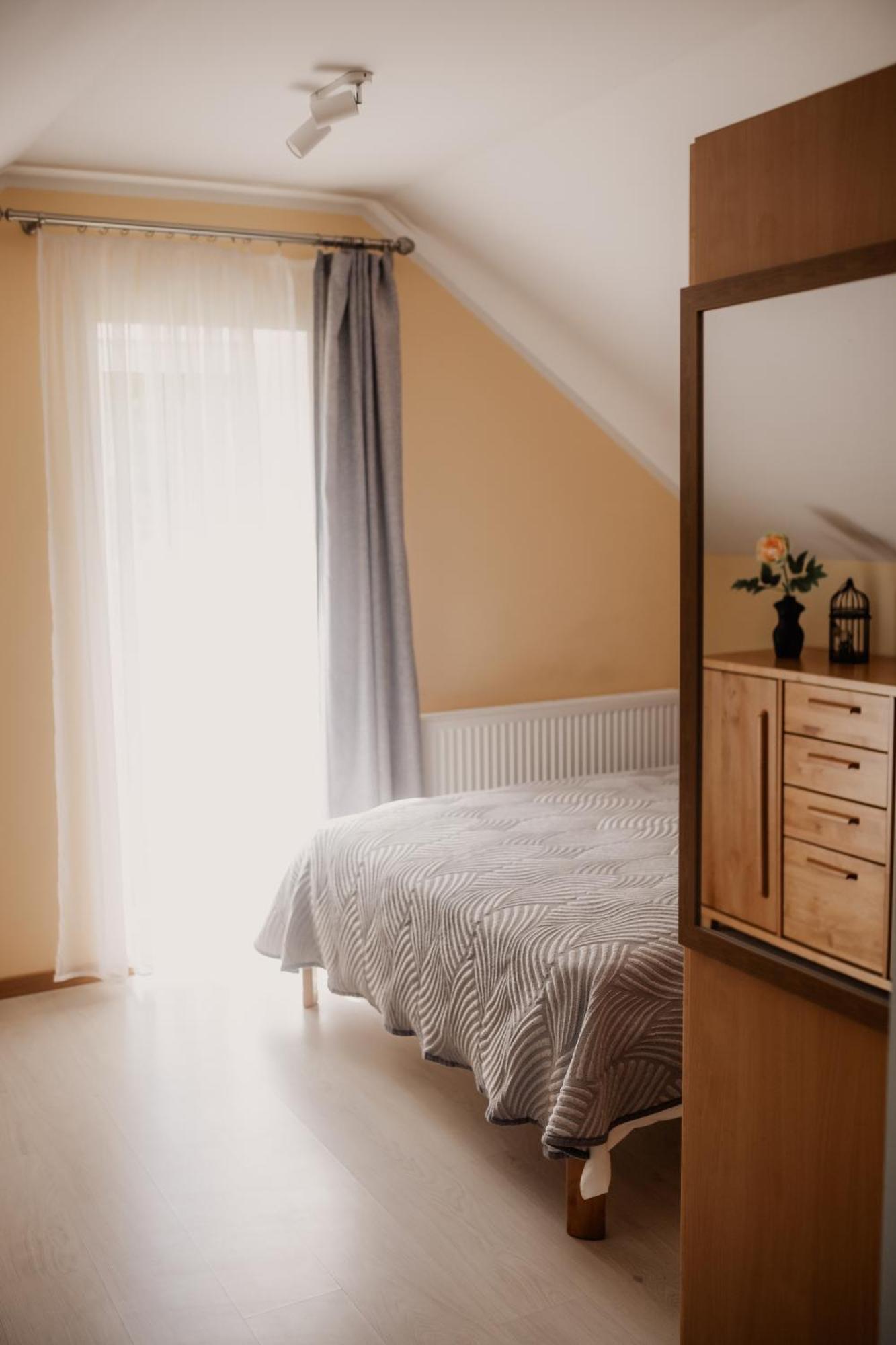 Aparthotel Saules iela 2A à Saldus Chambre photo